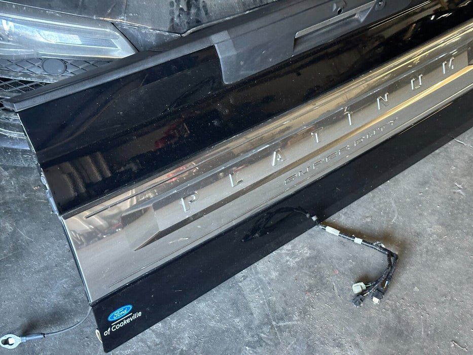 2020 2021 2022 FORD F250 F350 F450 PLATINUM TAILGATE W/ STEP AGATE BLACK (UM)