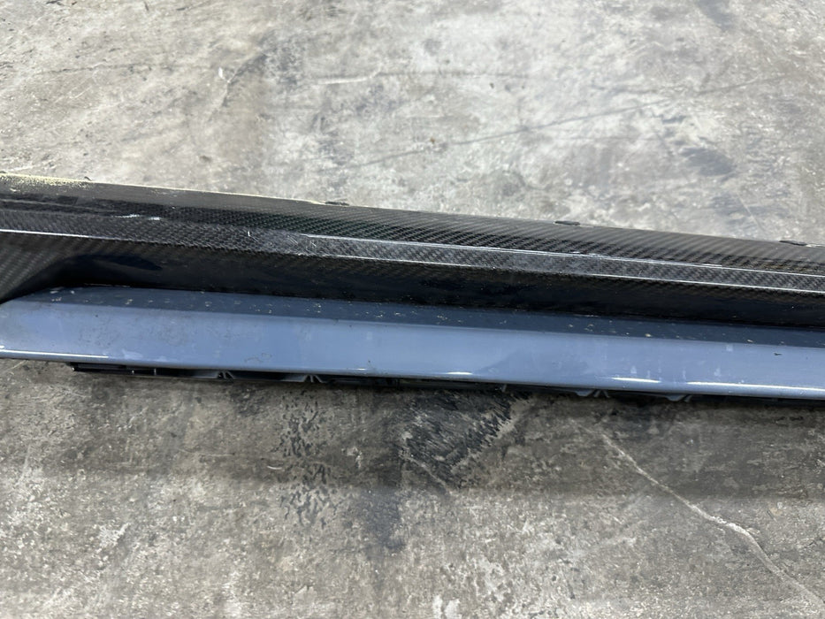 2021 AUDI R8 KEMORA GREY LEFT DRIVER CARBON FIBER SIDE SKIRT  *BURN DAMGE*