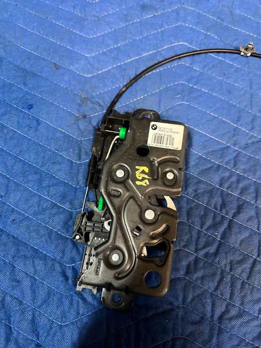 2020 BMW M8 COMPETITION F92 G16 OEM TRUNK LID LOCK MECHANISM ACTUATOR 163672-10