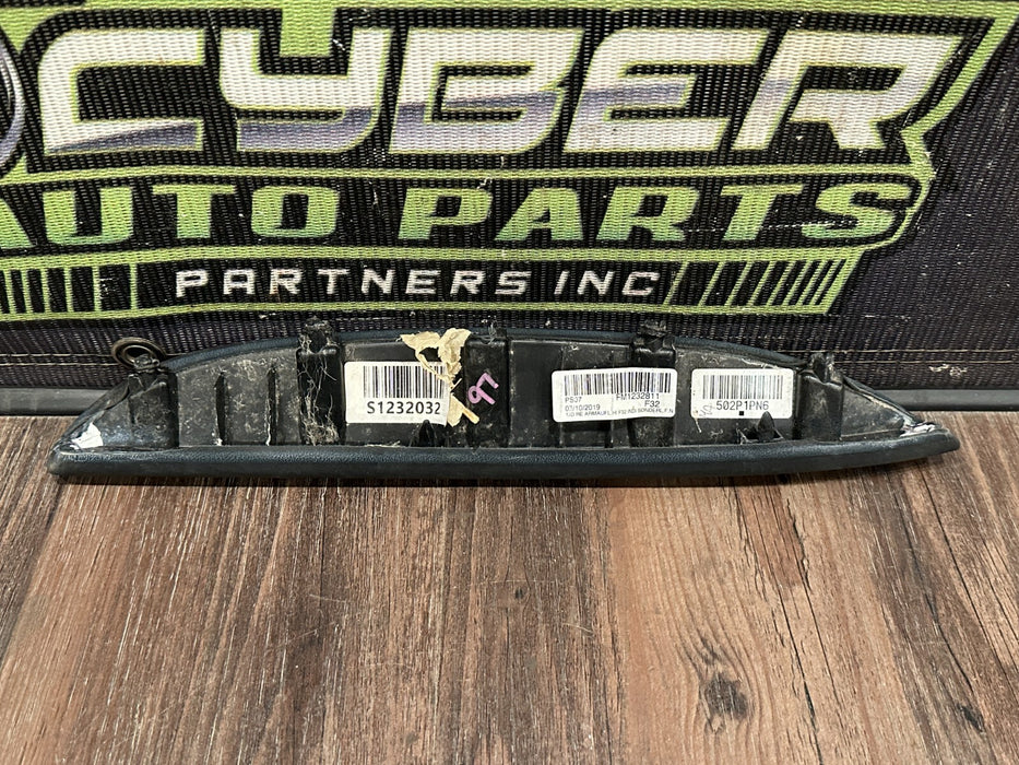 2020 BMW M4 F82 REAR RIGHT DOOR PANEL LEATHER ARM REST TRIM PANEL OEM *MIN DENTS