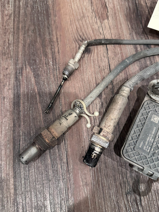 2019 FORD F250 DPF SENSORS OEM *MISSING 1 SENOR*