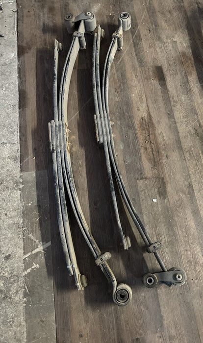 2017 RAM 3500 DUALLY LEFT & RIGHT REAR LEAF SPRINGS 32K MILES PAIR 68273634AA