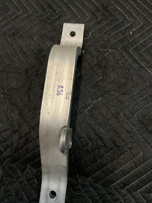 2018 MERCEDES E63S C63S AMG OEM CENTER REAR FLOOR PAN REINFORCEMENT 2056100065