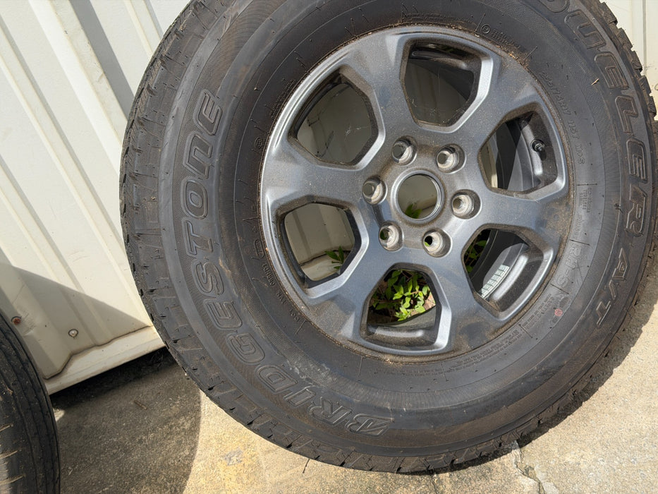 *NEW* FORD BRONCO RANGER SPARE FACTORY ALUMINUM 17" WHEEL RIM 255/75R17 TIRE