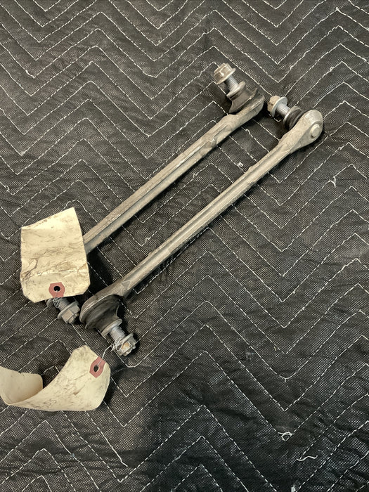 2013 MERCEDES C300 W204 FRONT STABILIZER END LINKS OEM 204 320 07 89