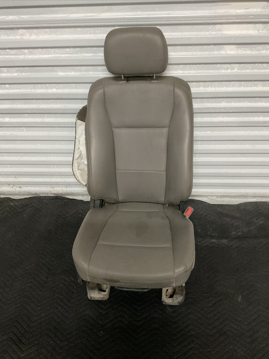 2017-2019 FORD F250 F350 F450 XLT FRONT PASSENGER SEAT OEM