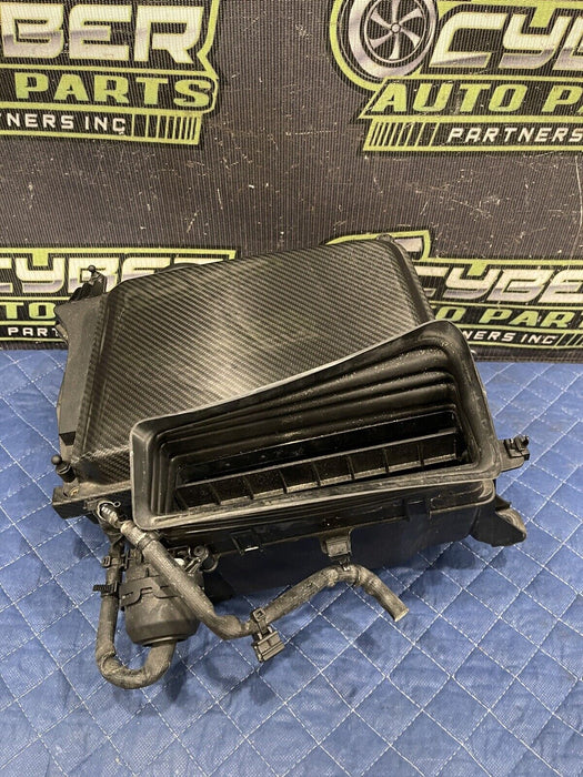 2017 AUDI R8 V10 OEM FACTORY GENUINE AIR INTAKE BOXES LH RH WITH CARBON LIDS OEM