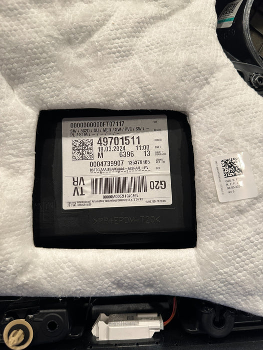 2024 BMW M3 M4 G80 G82 FRONT PASSENGER RIGHT DOOR PANEL OEM