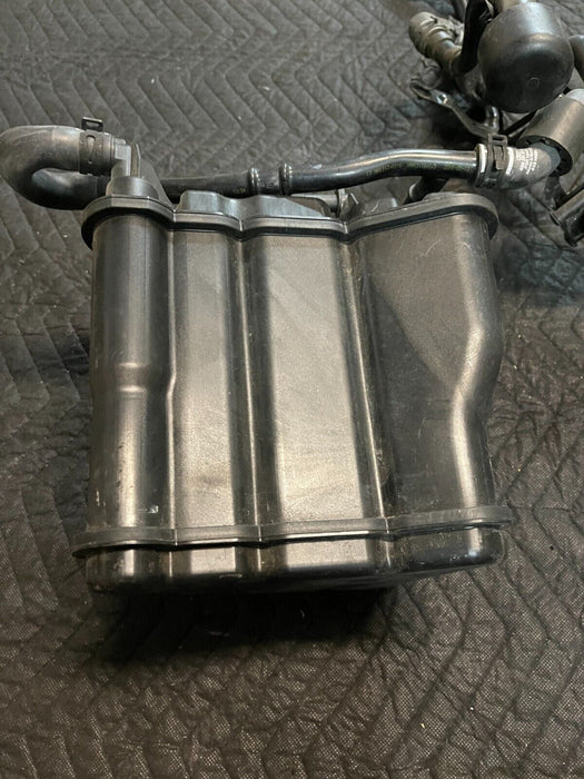 2017 AUDI R8/LAMBORGHINI HURACAN VAPOR CANISTER OEM 4S0 201 797