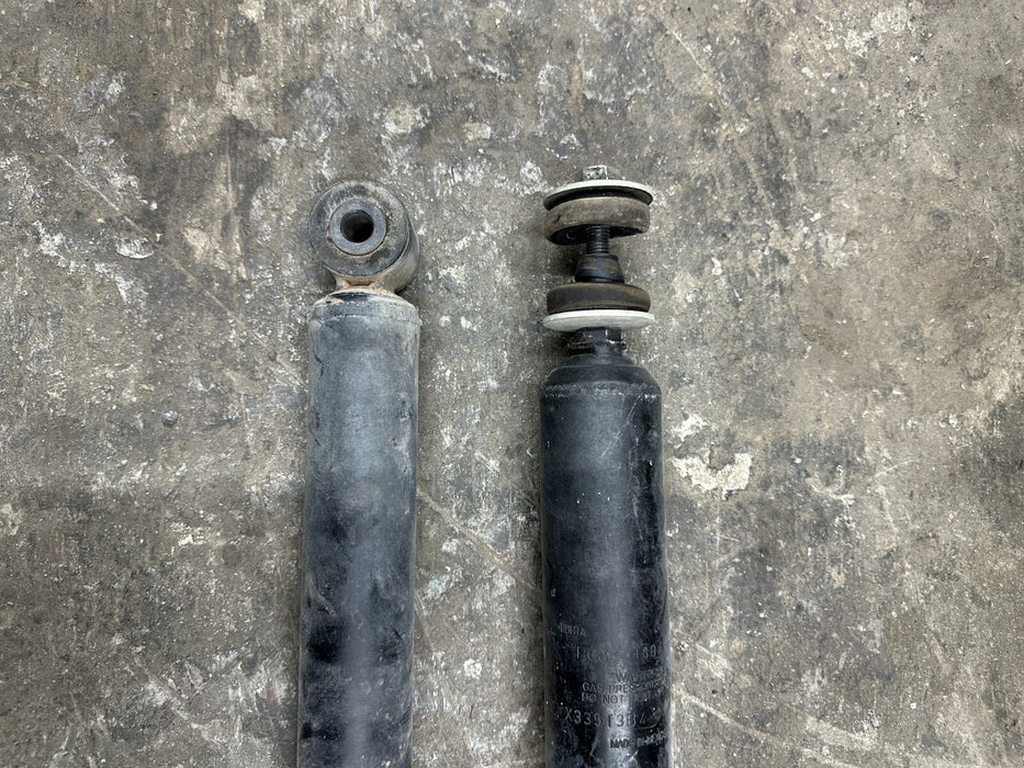 2023 2024 FORD F250 F350 FRONT LEFT RIGHT STRUT SHOCKS SET OEM