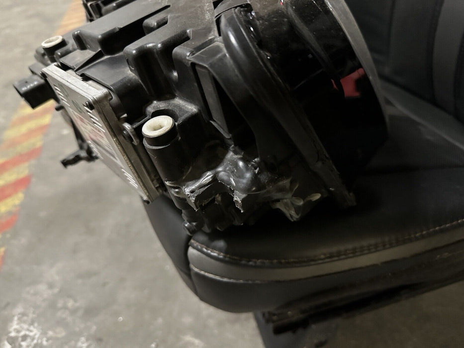 2017 AUDI R8 PLUS LASER PASSENGER HEADLIGHT OEM *MODULES NOT INCLUDED*