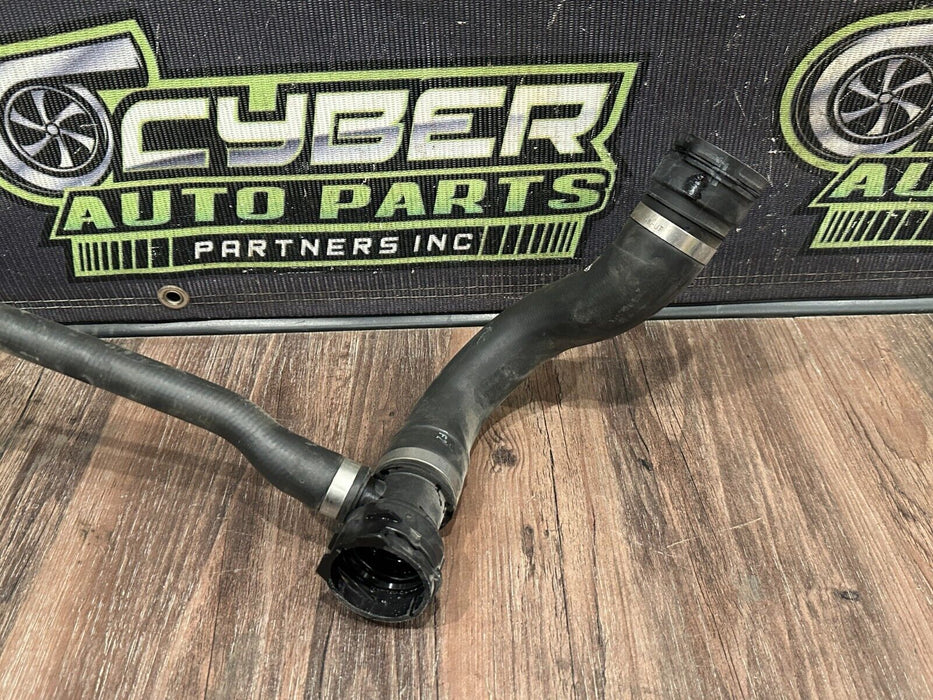 2020 BMW M4 F82 UPPER LEFT RADIATOR COOLANT HOSE OEM 11-53-7-848-501