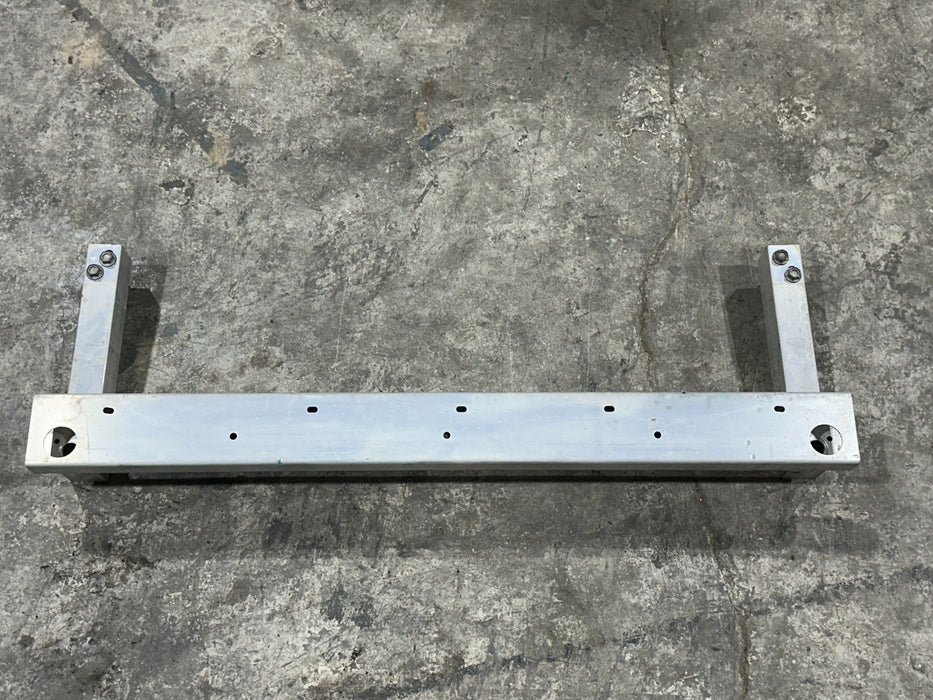2013 NISSAN 370Z FRONT ENGINE SUBFRAME CROSSMEMBER BRACKT OEM