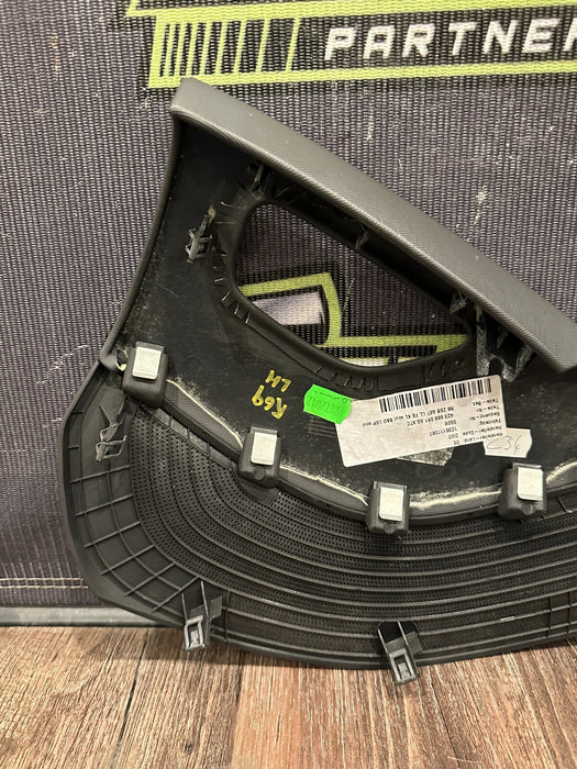 2012 AUDI R8 FRONT LEFT DOOR TRIM PANEL OEM 423 868 091 *MINOR SCUFFS*