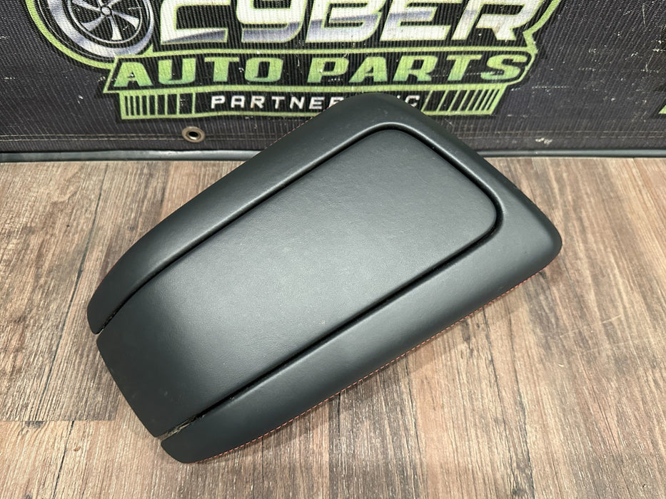 2017 AUDI R8 CENTER CONSOLE CUP HOLDER ARM REST ASSEMBLY OEM