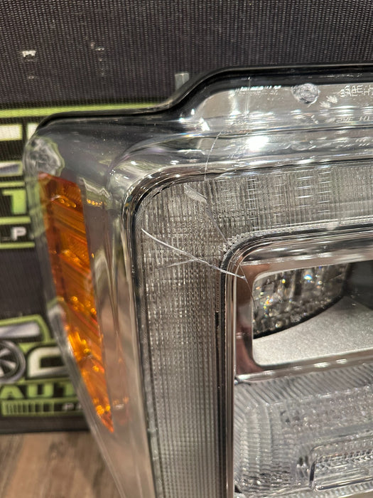 2017 2019 FORD F250 F350 F450 RIGHT PASSENGER HEADLIGHT T LED OEM ~BROKEN TAB~