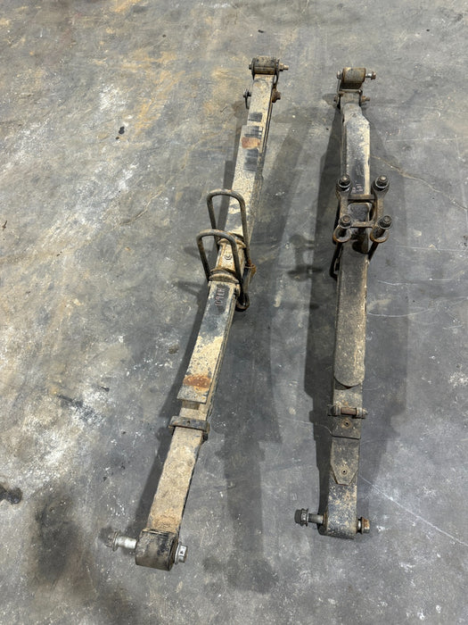 2017 FORD F350 REAR LEFT RIGHT LEAF SPRINGS  OEM HC3C5A975NH HC3C 5A975