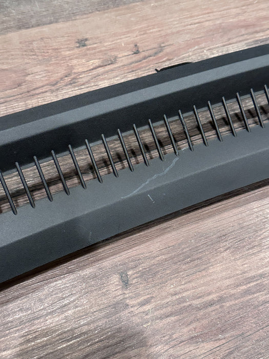 2017 NISSAN TITAN XD RESERVE DASH DASHBOARD DEFROST VENT TRIM PANEL OEM