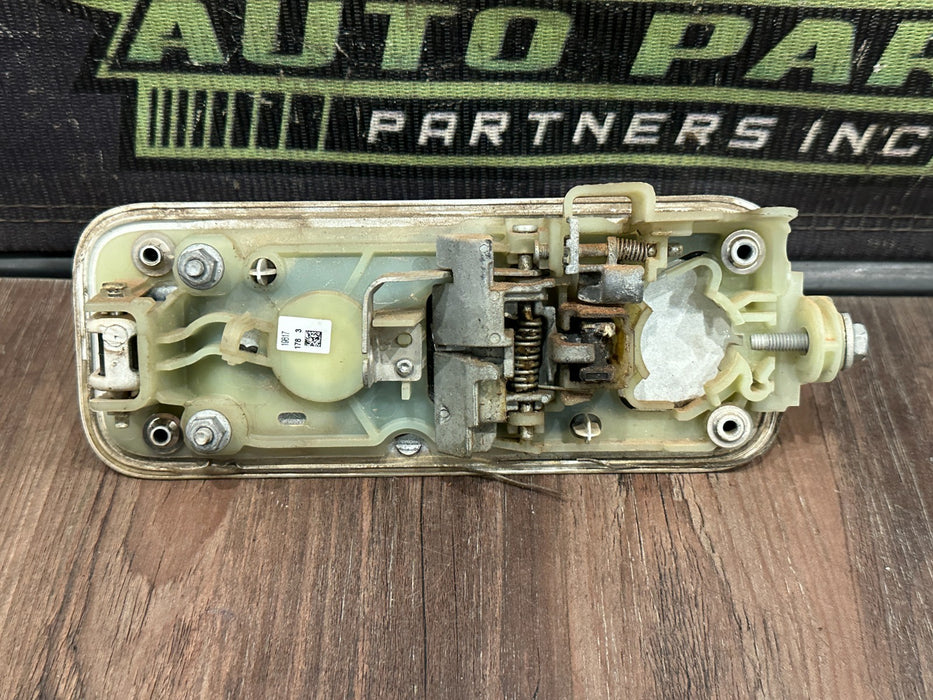 2017-2019 FORD F250 F350 F450 REAR RIGHT DOOR HANDLE OEM (UG)