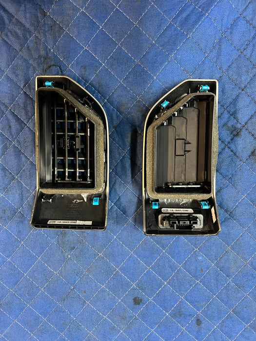20-22 FORD F250 F350 F450 PLATINUM DASH AIR VENTS (3) OEM ~READ/LH AIRVENT SOLD*