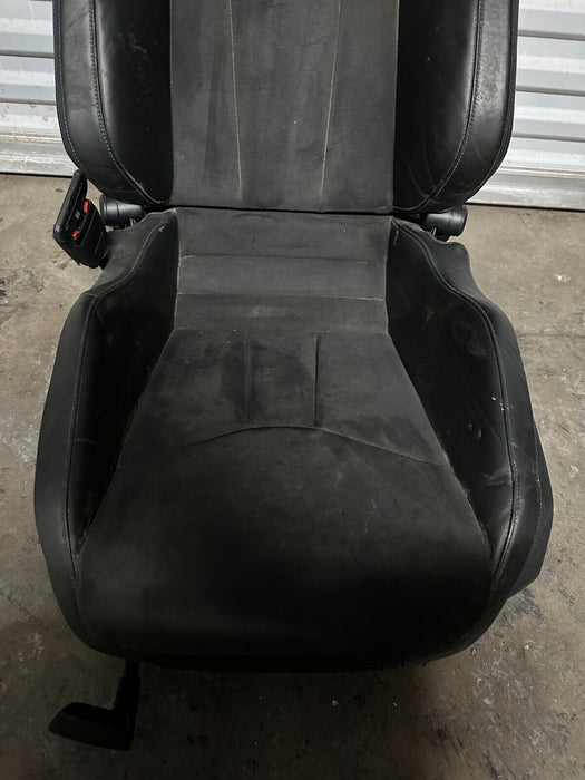 2021 AUDI R8 PERFORMANCE DRIVER SEAT OEM GENUINE *DAMAGE/BENT*