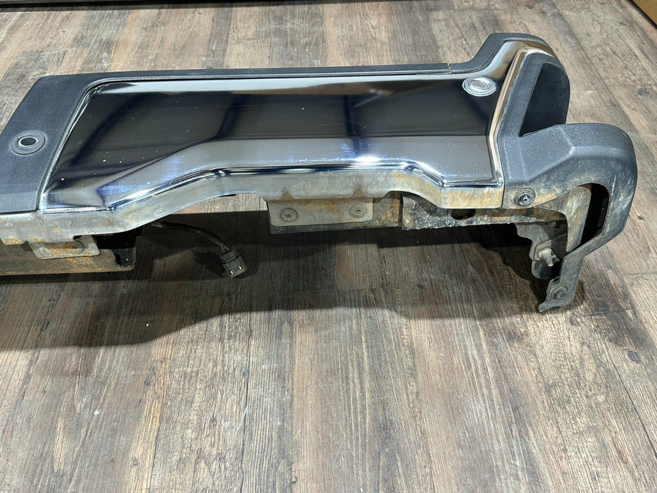 2023-2025 FORD F250 F350 F450 KING RANCH REAR CHROME BUMPER W SENSORS OEM *#9*