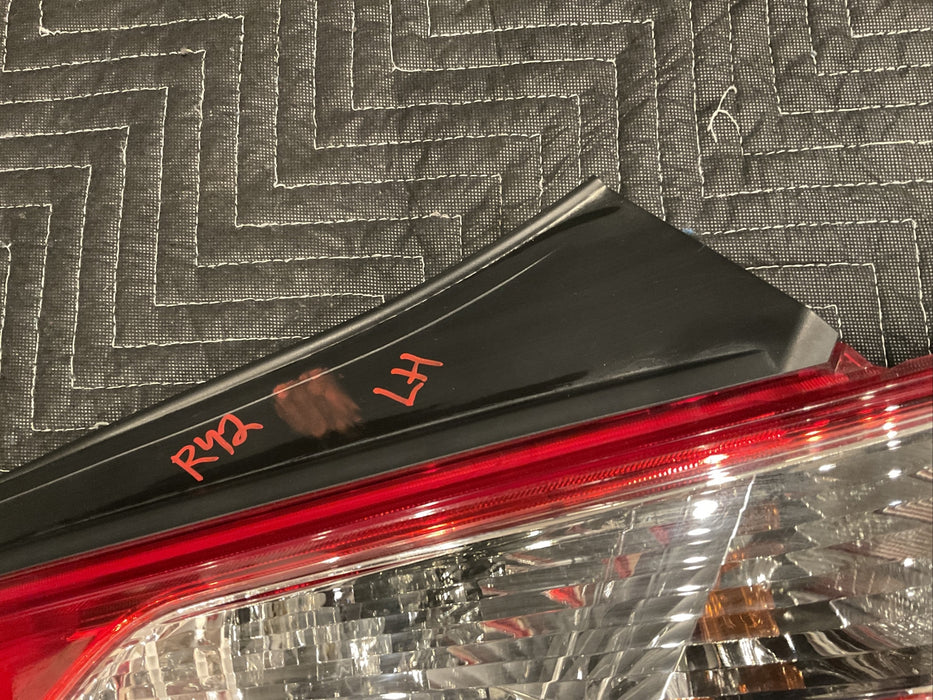 2011 NISSAN 370Z SPORT COUPE LH TAIL LIGHT LEFT DRIVER SIDE OEM 2009-2020~DAMAGE