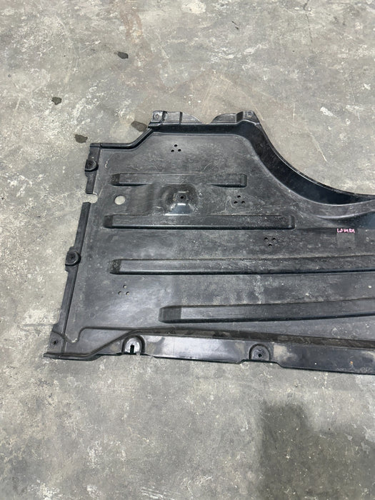 2024 BMW M3 M4 G80 G82 FRONT LEFT ENFGINE SPLASH SHIELD OEM 5175 8074618