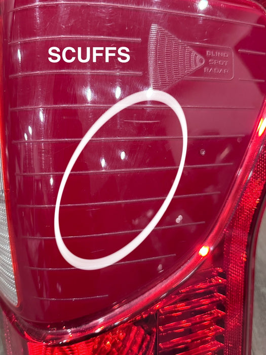 2020-2022 FORD F350 F450 PASSENGER RIGHT HALOGEN TAIL LIGHT OEM *SCUFFS 4-5*