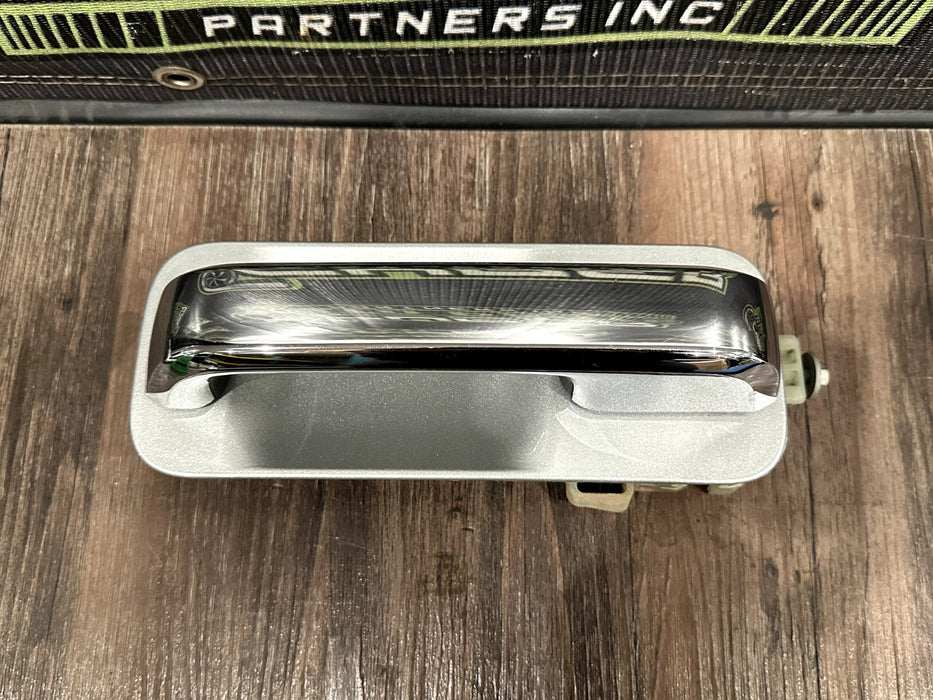 2017-2019 FORD F350 F450 REAR RIGHT DOOR HANDLE OEM MAGNETIC GRAY J7