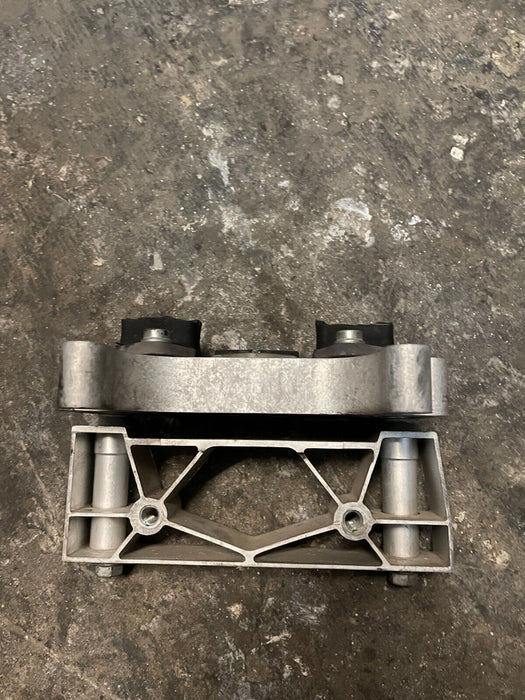 2021 AUDI R8 PLUS TRANSMISSION MOUNT ~BUSHING DAMAGE~ 4S0 813 857 B 4S0.813.857B