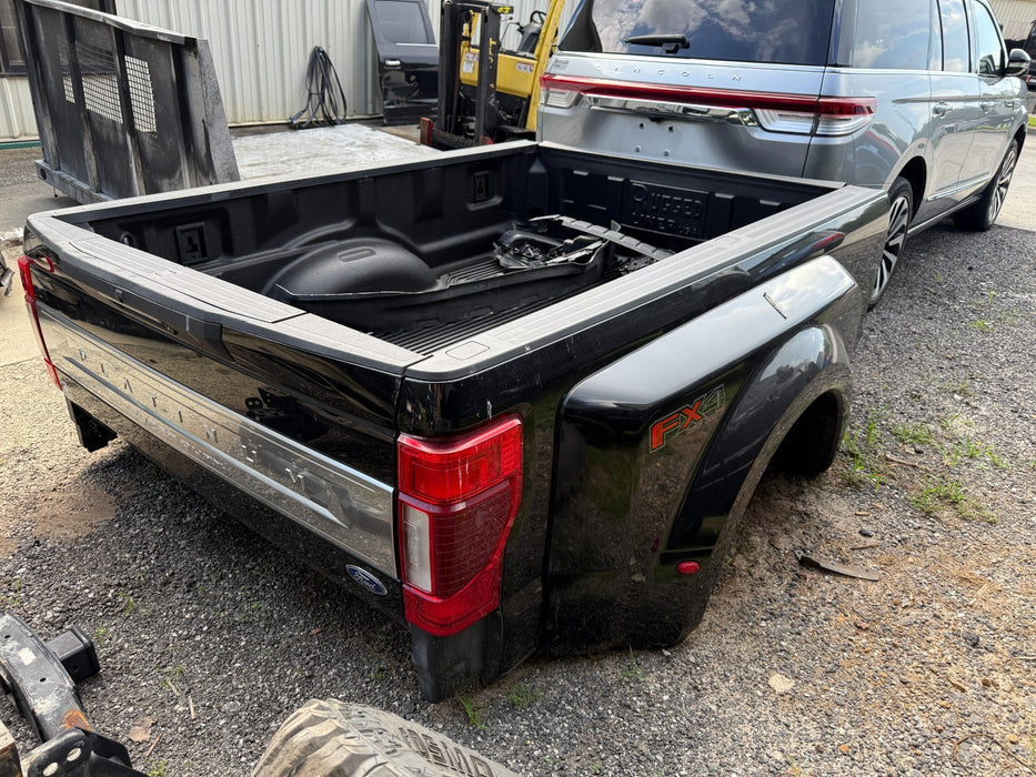 2022 FORD F350 F450 PLATINUM DUALLY BED WITH TAILGATE LED TAIL LIGHTS 2020 2021