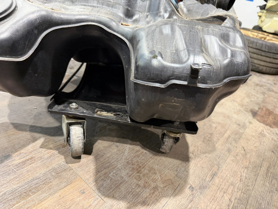 2014 PORSCHE 911 TURBO S 991 64 LITER FUEL TANK WITH FUEL PUMP OEM 991201013