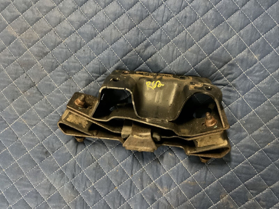 2017 DODGE RAM 3500 6.7L TRANSMISSION MOUNT OEM 52121494AB