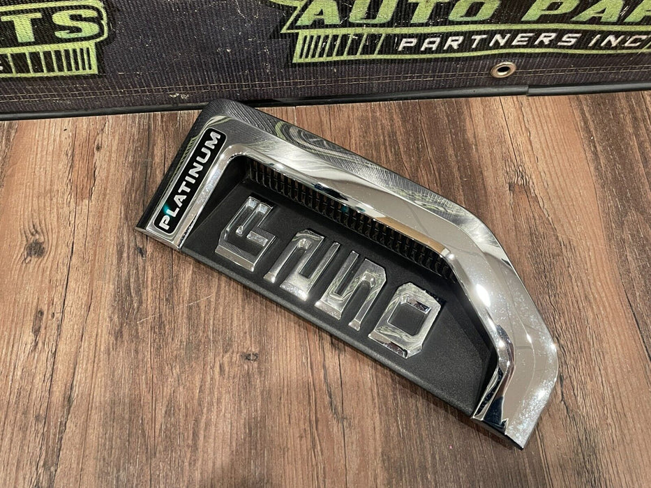 2017-2019 FORD F250 FRONT PASSENGER RIGHT CHROME FENDER EMBLEM BADGE OEM