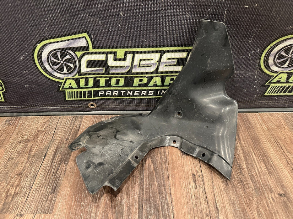 2017-18 AUDI R8 FRONT RIGHT AIR DUCT PANEL OEM 4S0 121 706