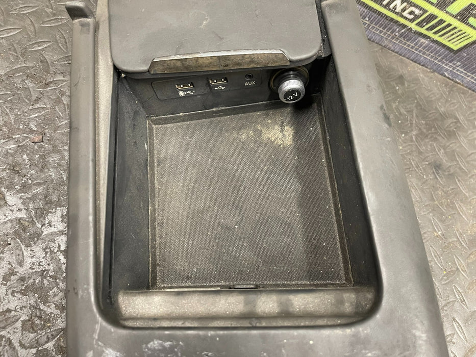 2017 AUDI R8 ARM REST/ STORAGE OEM 4S1-863-041