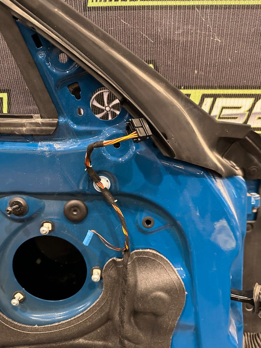 2015-2020 BMW M4 F82 FRONT LEFT DRIVER DOOR LAGUNA SECA BLUE 448 MINOR SCRATCHES