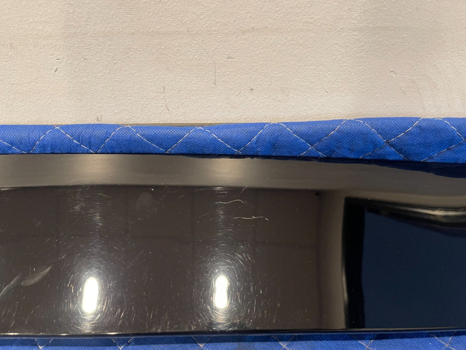 2017-2019 FORD F250 F350 FRONT RIGHT GLOSS BLACK B PILLAR DOOR TRIM OEM *SCRATCH