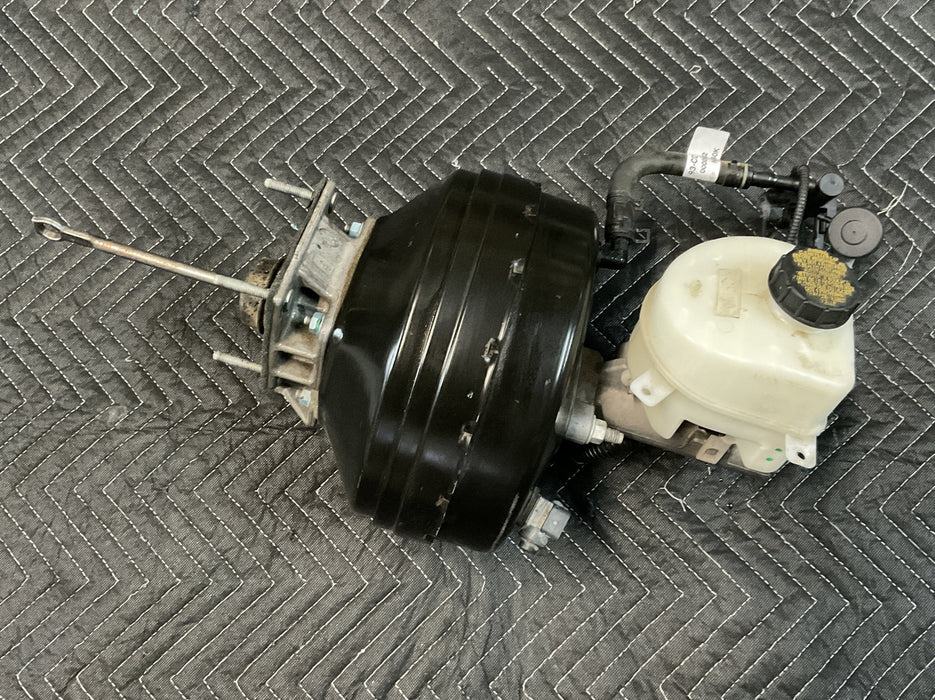 2017-2019 FORD F250 F350 F450 LARIAT POWER BRAKE BOOSTER OEM
