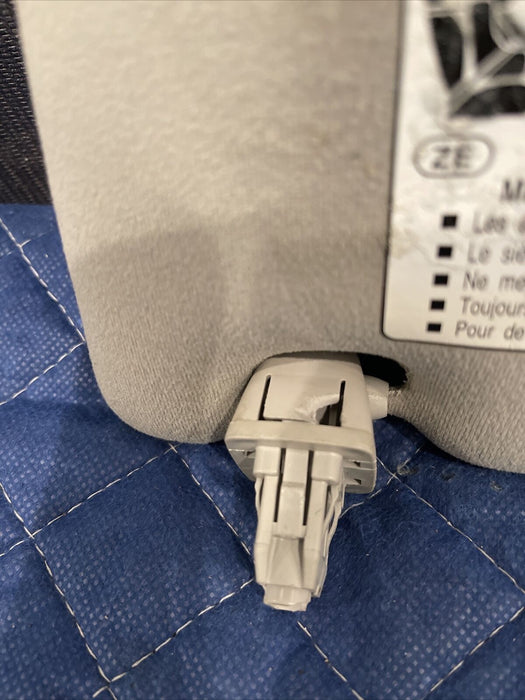 2014 TOYOTA PRIUS V LEFT RIGHT SUN VISORS SUNVISOR PAIR OEM~COSMETIC WEARS~