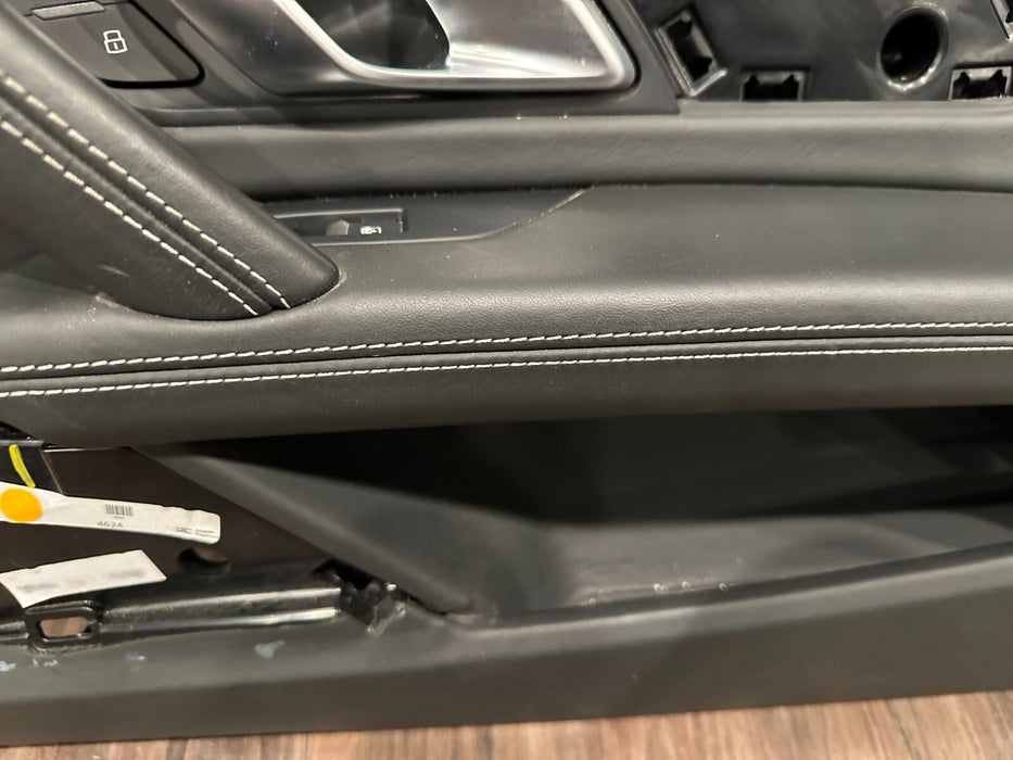 2017 AUDI R8 SPYDER PLUS RIGHT PASSENGER DOOR PANEL TRIMS OEM 4S7 867 106