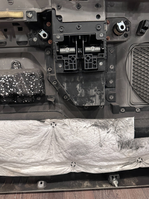 2020 FORD F250 F350 F450 XLT FRONT RIGHT PASSENGER DOOR PANEL OEM ~MINOR WEAR~