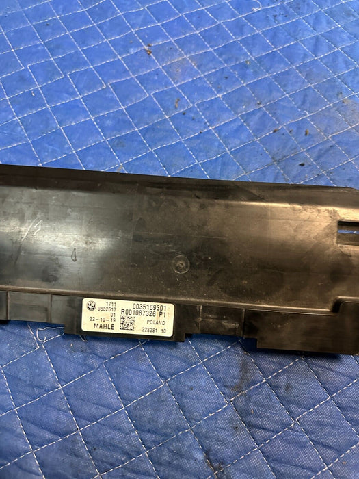 2020 BMW M8 COMPETITION TOP COVER OEM 17118632116