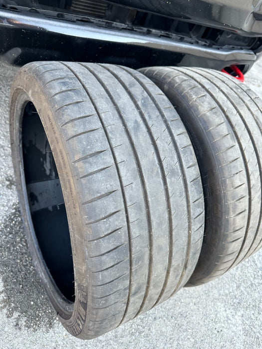 Michelin Pilot Sport 4 S 265/35 R20 99Y Summer Tyres (2)