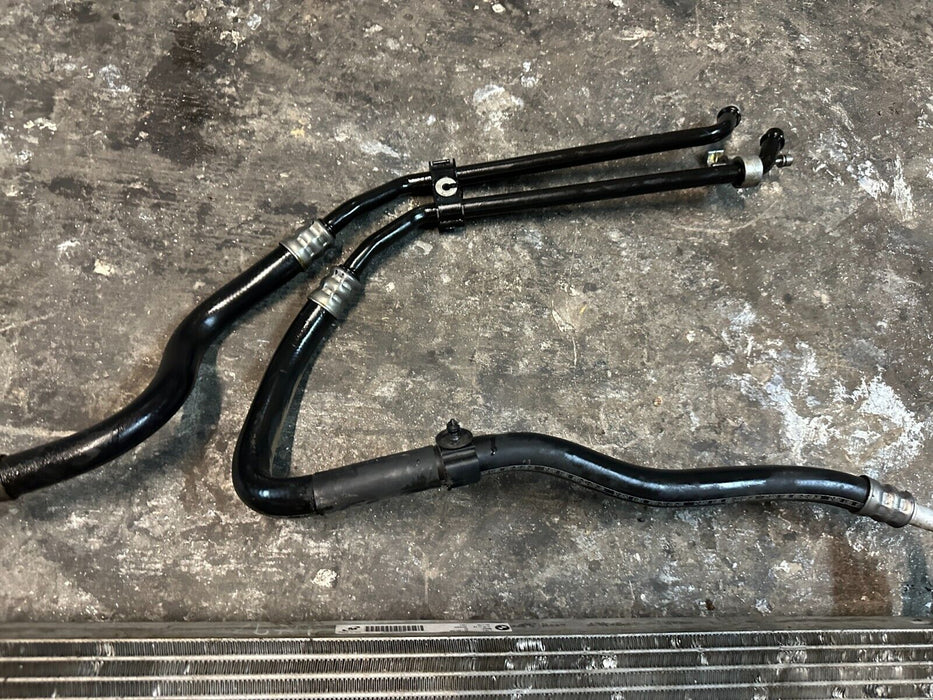 2020 BMW M4 HERITAGE EDITION F82 OEM ENGINE OIL COOLER ASSEMBLY 1721 7317183