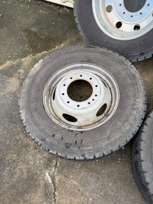 (4) FORD F450 REAR 10X225 2 STEEL 2 ALUMINUM WHEELS TOYO 265/70R19.5