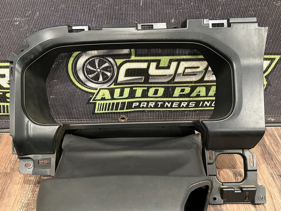 2023-24 FORD F350 STEERING COLUMN TRIM W CLUSTER SURROUND BEZEL OEM *SCUFFS #7*