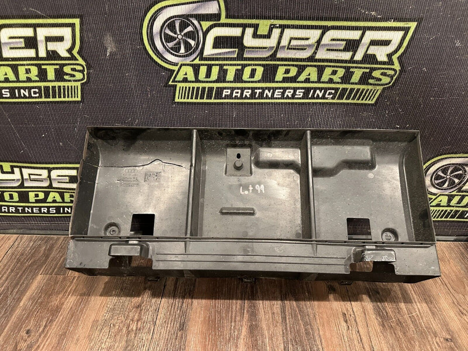 2021 AUDI R8 REAR AIR DUCT GUIDE PANEL TRIM OEM *CRACK 2 & 5/READ* 4S0 121 139 C