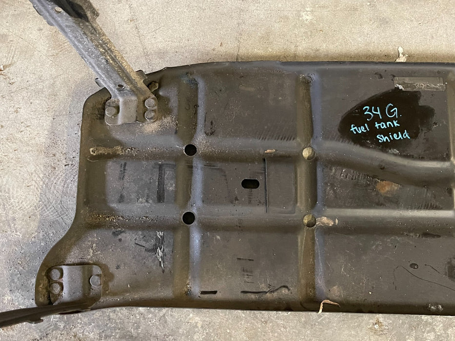 2017-2019 FORD F250 34 GALON FUEL TANK SHIELD COVER OEM